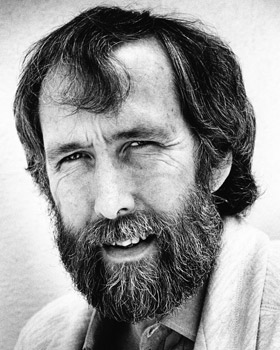 http://www.latimes.com/includes/projects/hollywood/portraits/jim_henson.jpg