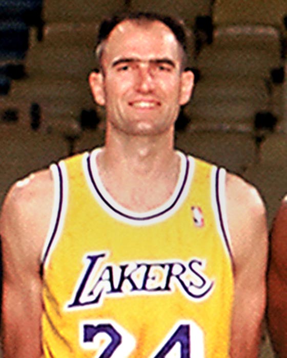 lakers player number 24