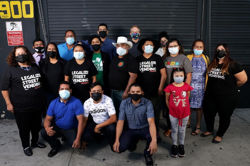 Photo of Vendedores en Acción