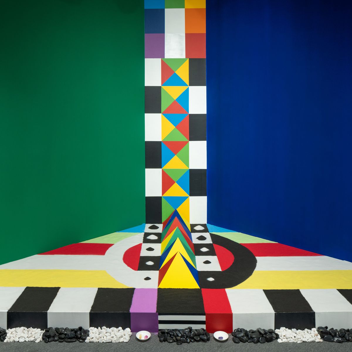 Can abstract art help us learn how to accept suffering in a spiraling world?