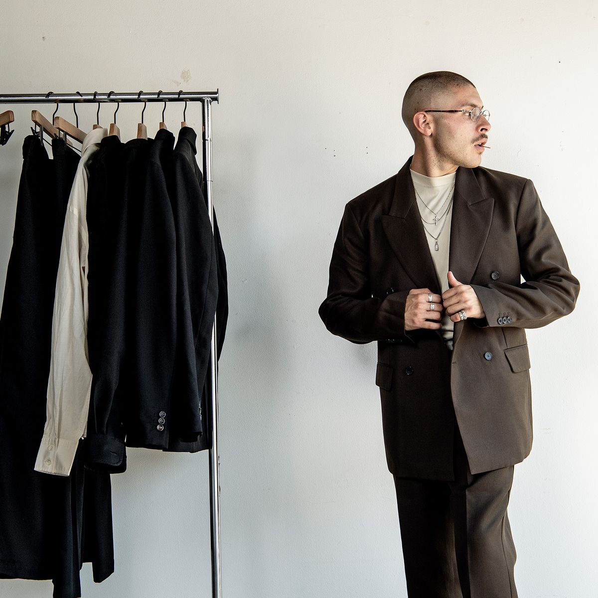 L.A. is about warm energy. This stylist will show you how to get your shine on
